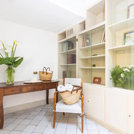 Gallone Holiday home *